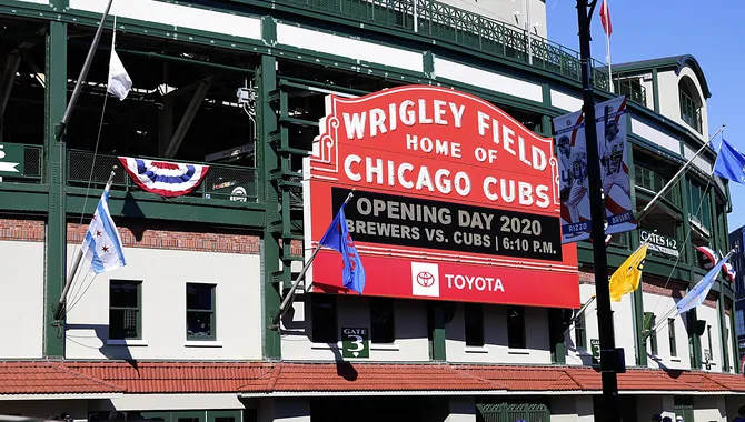 Features of Wrigley Field Font