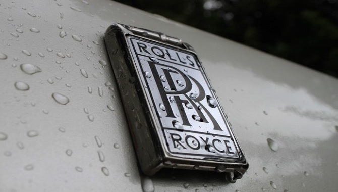 What is Rolls Royce Font