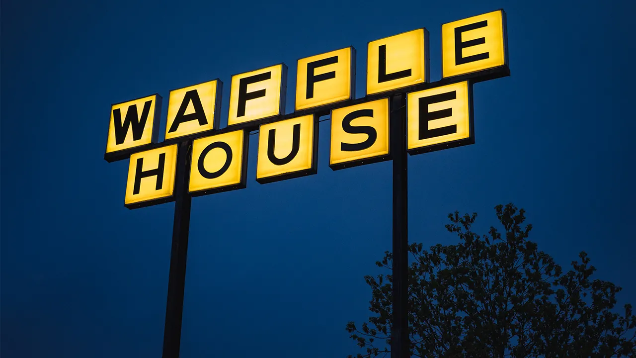 Are There Other Fonts That Can Be Used For The Waffle House Logo
