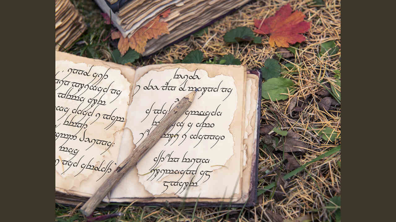 Quenya Elvish Script-Font