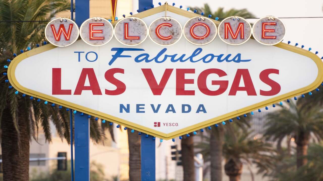 Examples Of The Welcome To Las Vegas Font In Use