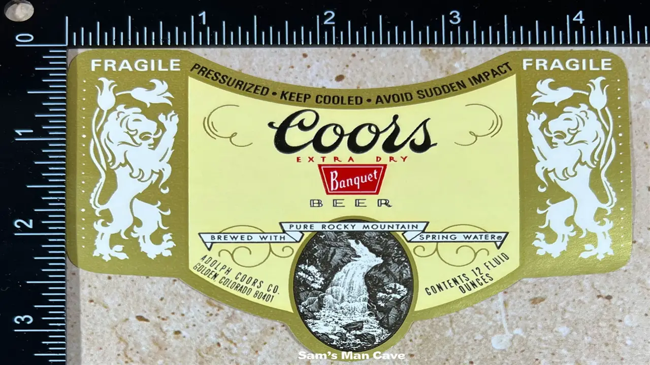 How Does Coors Beer Use The Font