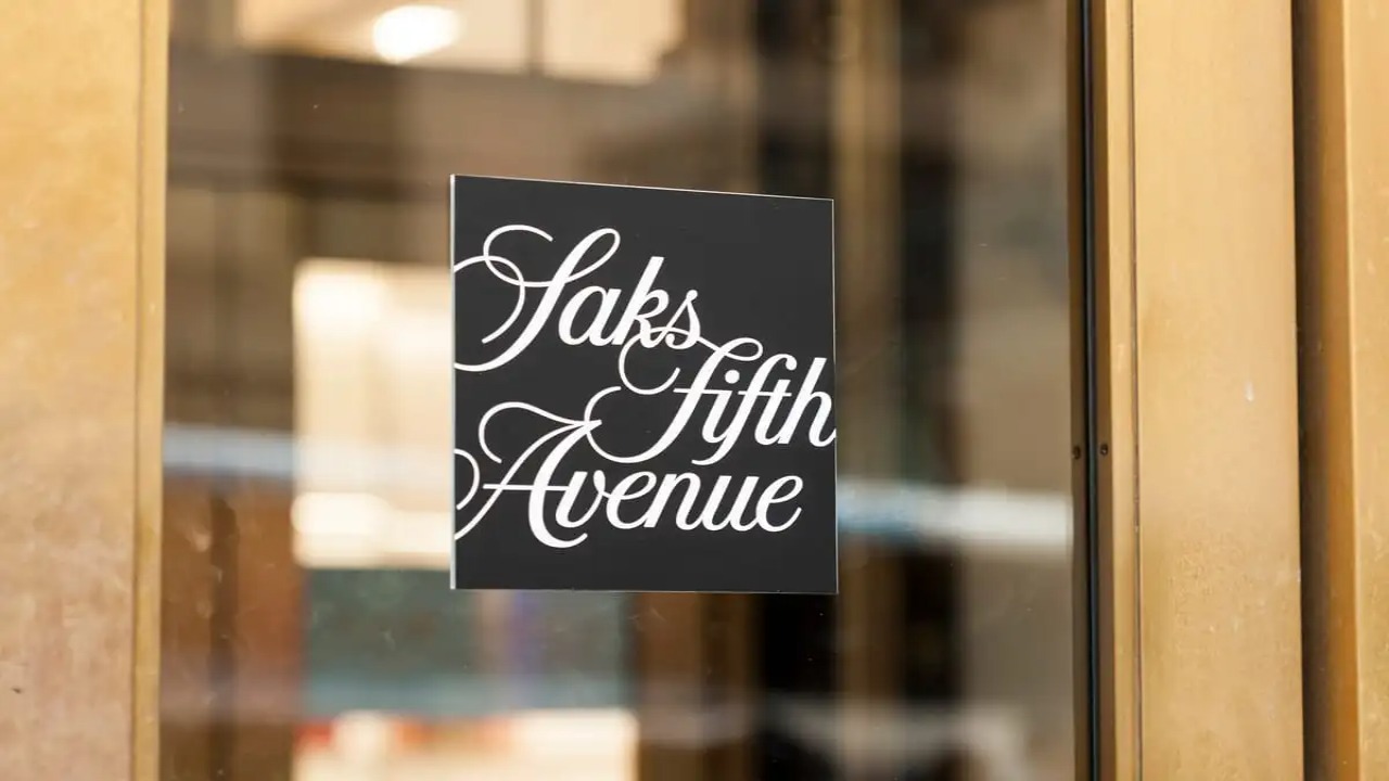 How To Use The Saks Fifth Font