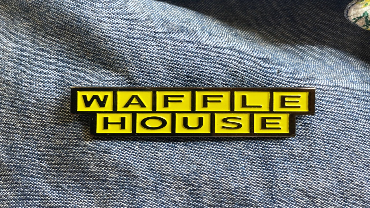 Similar Fonts To The Waffle-House Logo Font