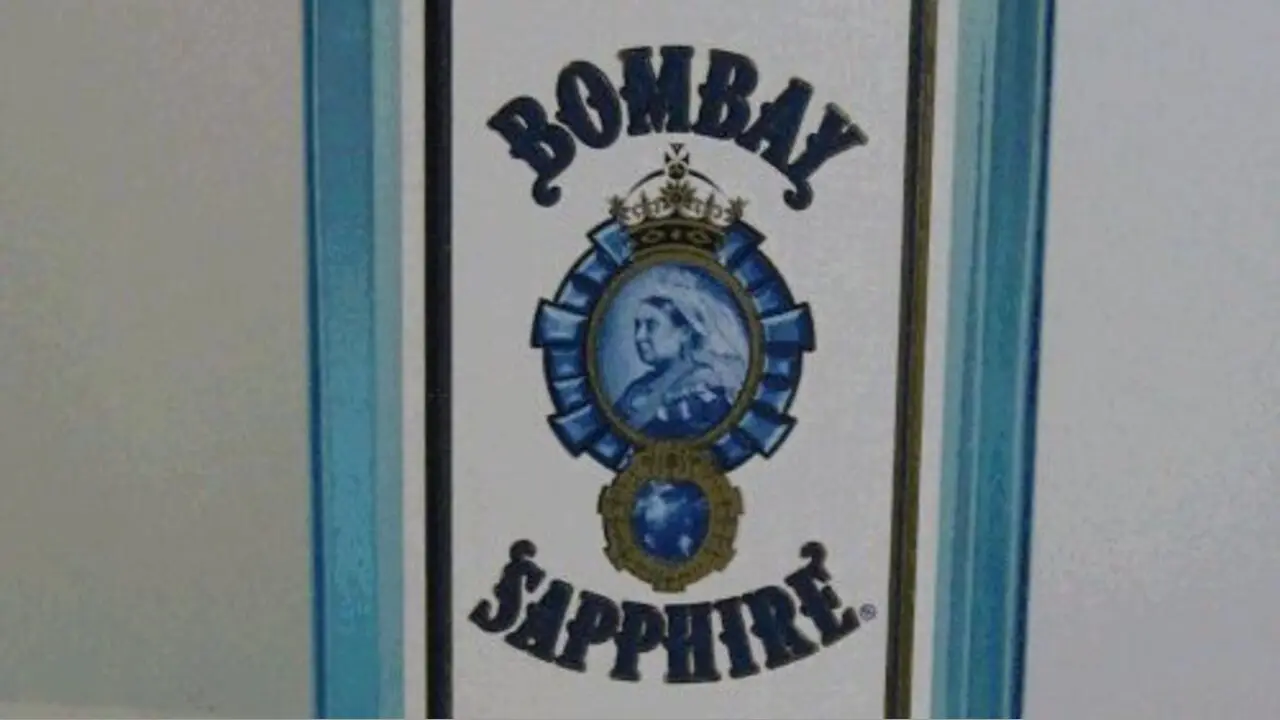 Tips For Incorporating The Bombay Sapphire Font In Design Projects