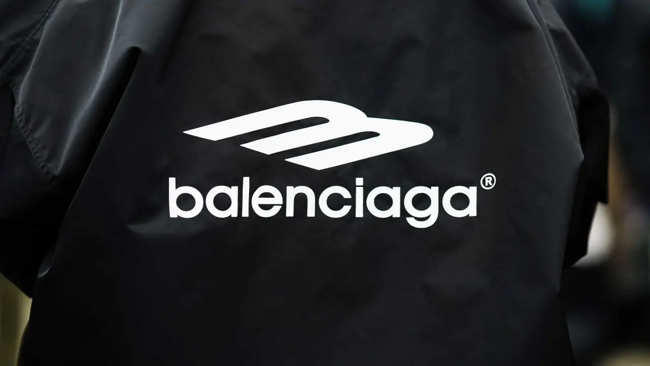 About Balenciaga Logo